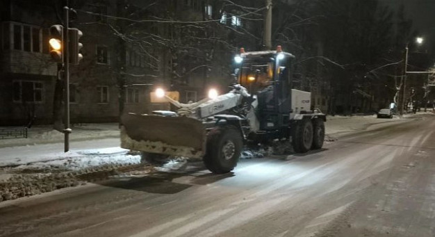 Из Иванова за ночь вывезли 1655 кубов снега